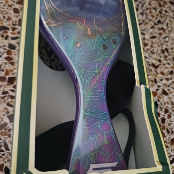 Wickedly Beautiful Elphaba Wet Hair Brush NIB Full Size - Picture 8 of 10